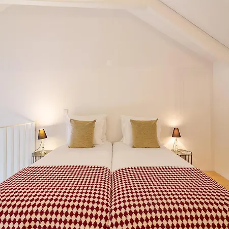 Apartamento Charming In Prime Location *