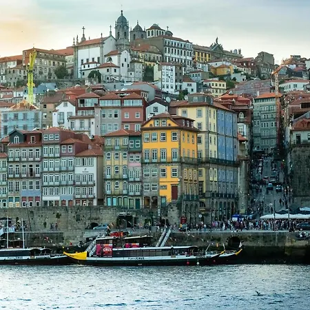 Charming In Prime Location Porto