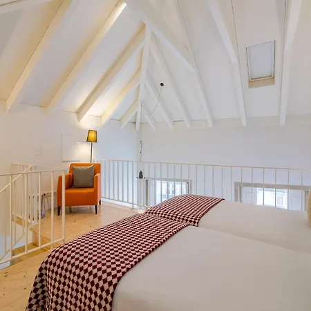 Charming In Prime Location Apartment