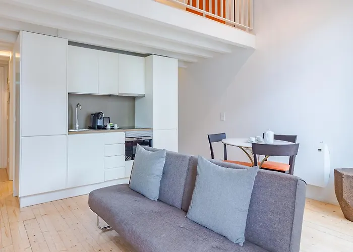 Charming In Prime Location Oporto